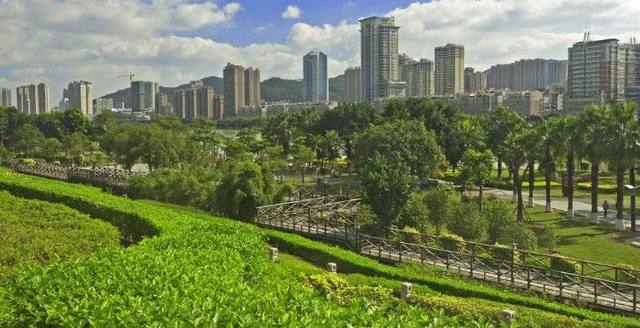 重庆市风景园林技工学校