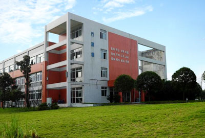 成都铁路卫生学校环境