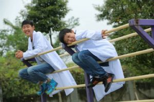 四川育英医养科技技工学校