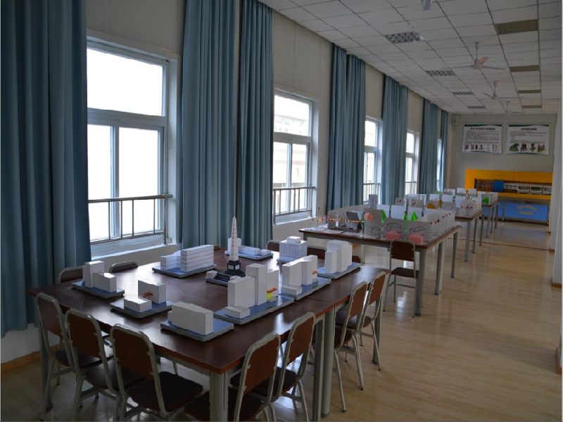 重庆建筑高级技工学校