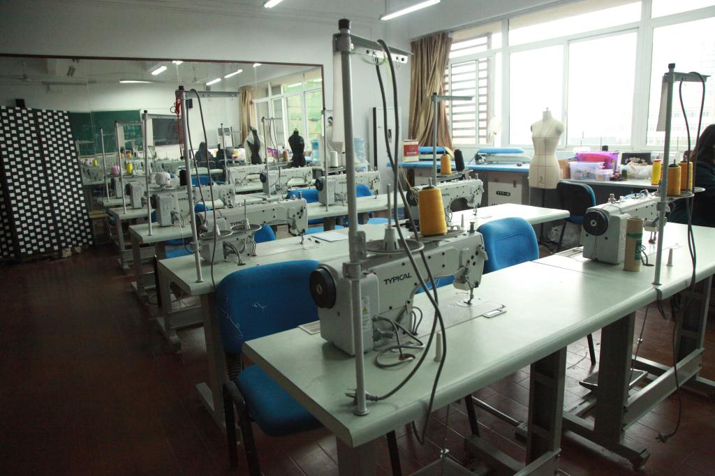 重庆市医药科技学校