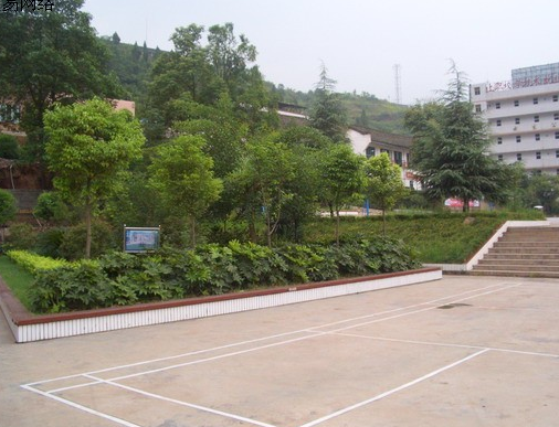 古蔺县职业高级中学校宿舍环境、寝室环境
