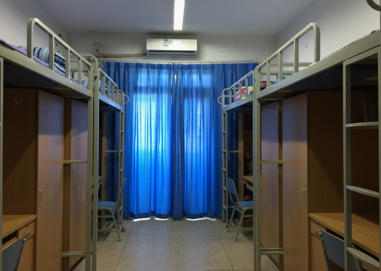 重庆市科能高级技工学校寝室环境、宿舍图片