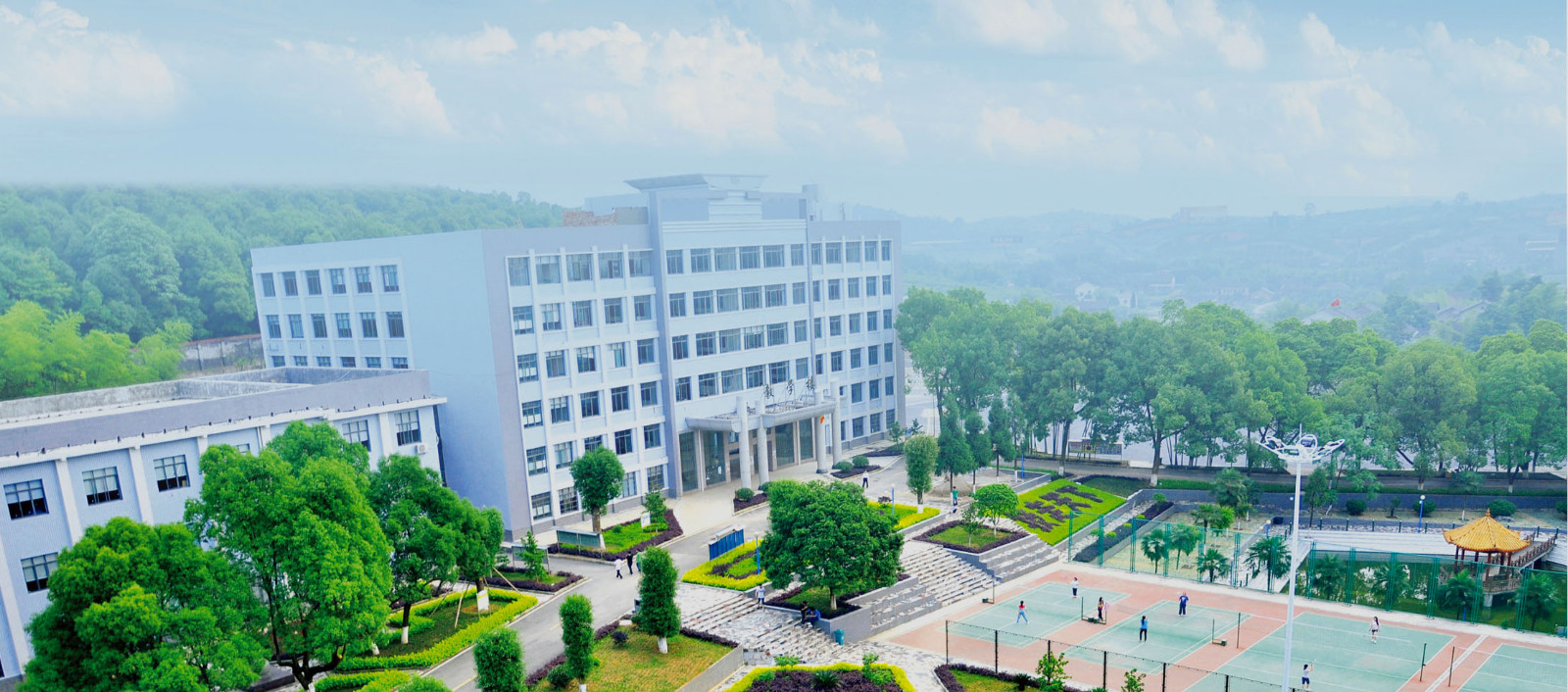 邵阳市高级技工学校环境