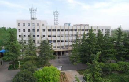 潢川幼儿师范学校