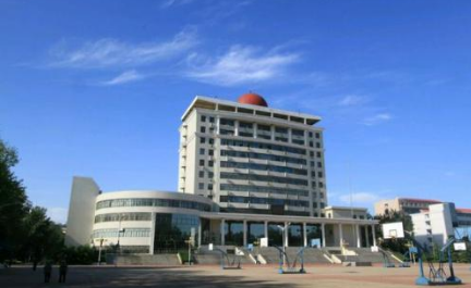 登封少林弘武中等专业学校