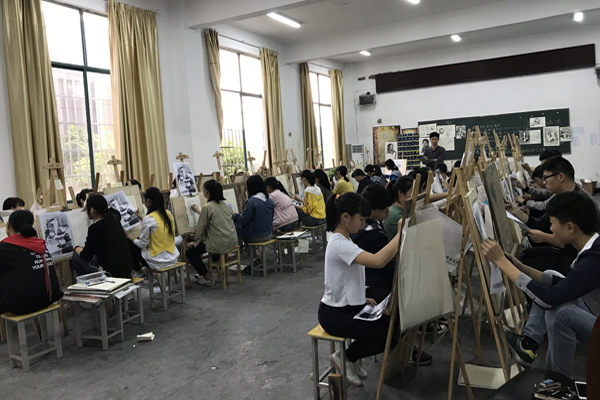 余干职教中心