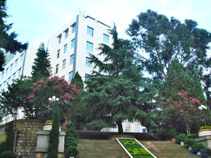 云南省化工学校