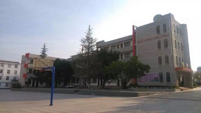 巍山县职业高级中学开设专业、有哪些专业