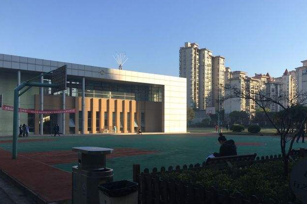 上海市曹杨职业技术学校好不好、怎么样