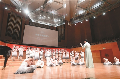 北京市国际舞蹈艺术学校