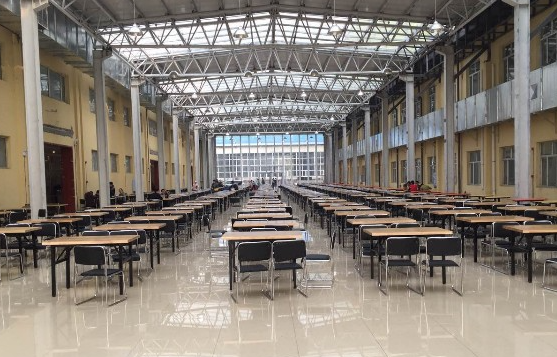 哈尔滨市航空服务中等专业学校环境、学校图片