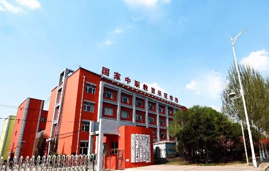 哈尔滨市航空服务中等专业学校环境、学校图片