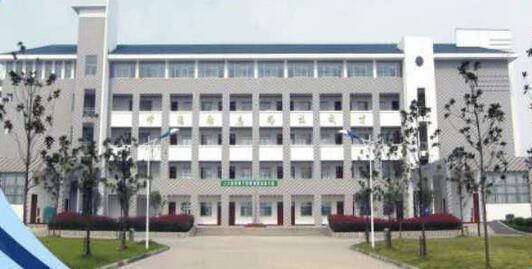合肥公交技工学校环境图