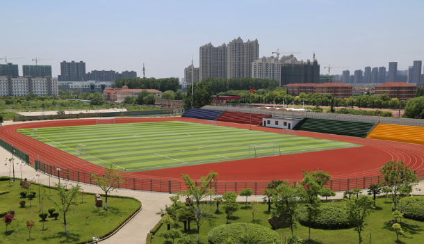 江苏省洪泽中等专业学校