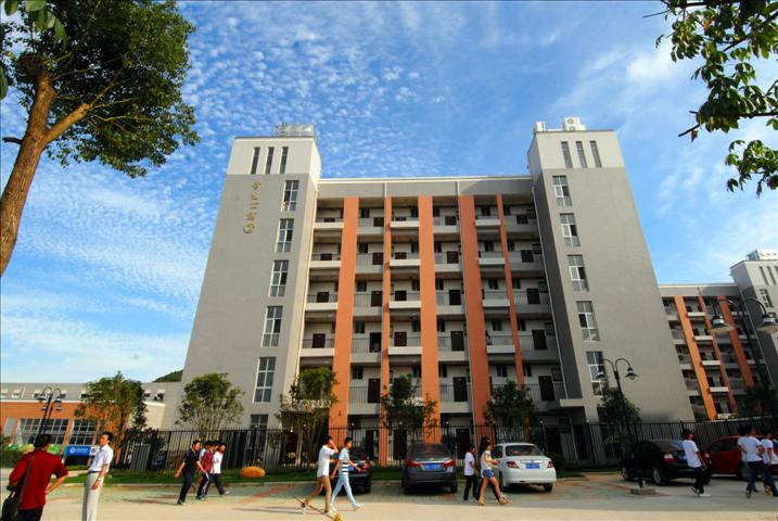 永安职业中专学校学费、大概收费是多少
