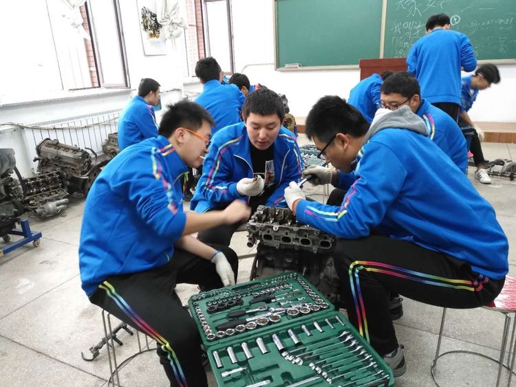 抚顺市第二中等职业技术专业学校
