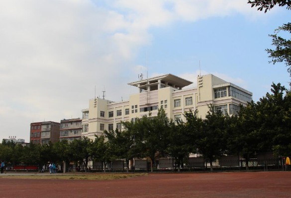 玉林市卫生学校