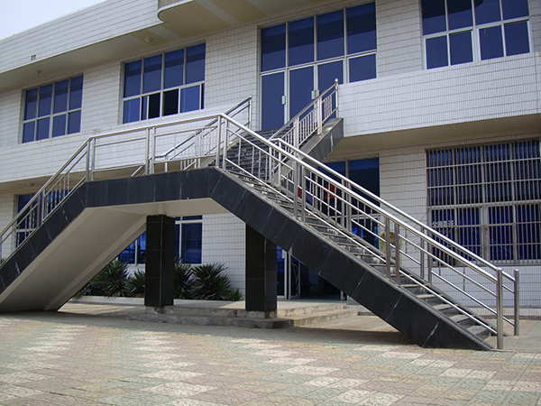 安徽省霍邱师范学校
