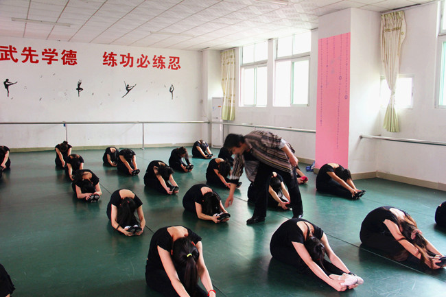 珠海市新思维中等职业学校
