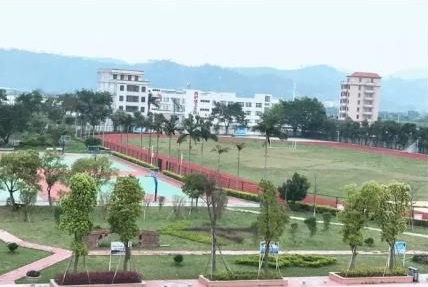 汕头市潮阳建筑职业技术学校