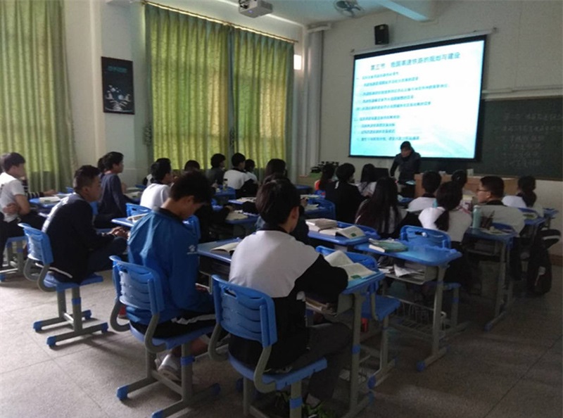 梅州市梅铁技术学校