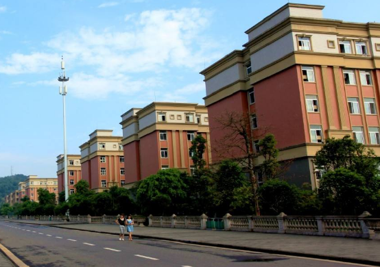 2020年江西省有哪些技校,学什么专业工资高
