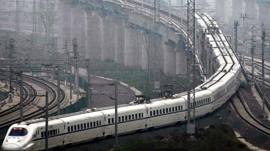 2020年南昌的职高好还是铁路学校好呢